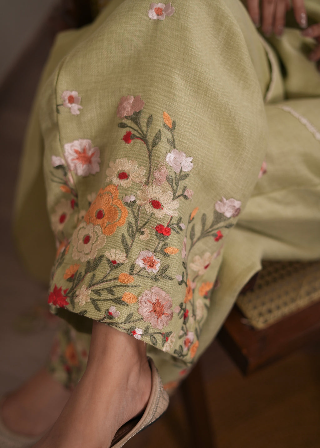 Pista Kurta Set