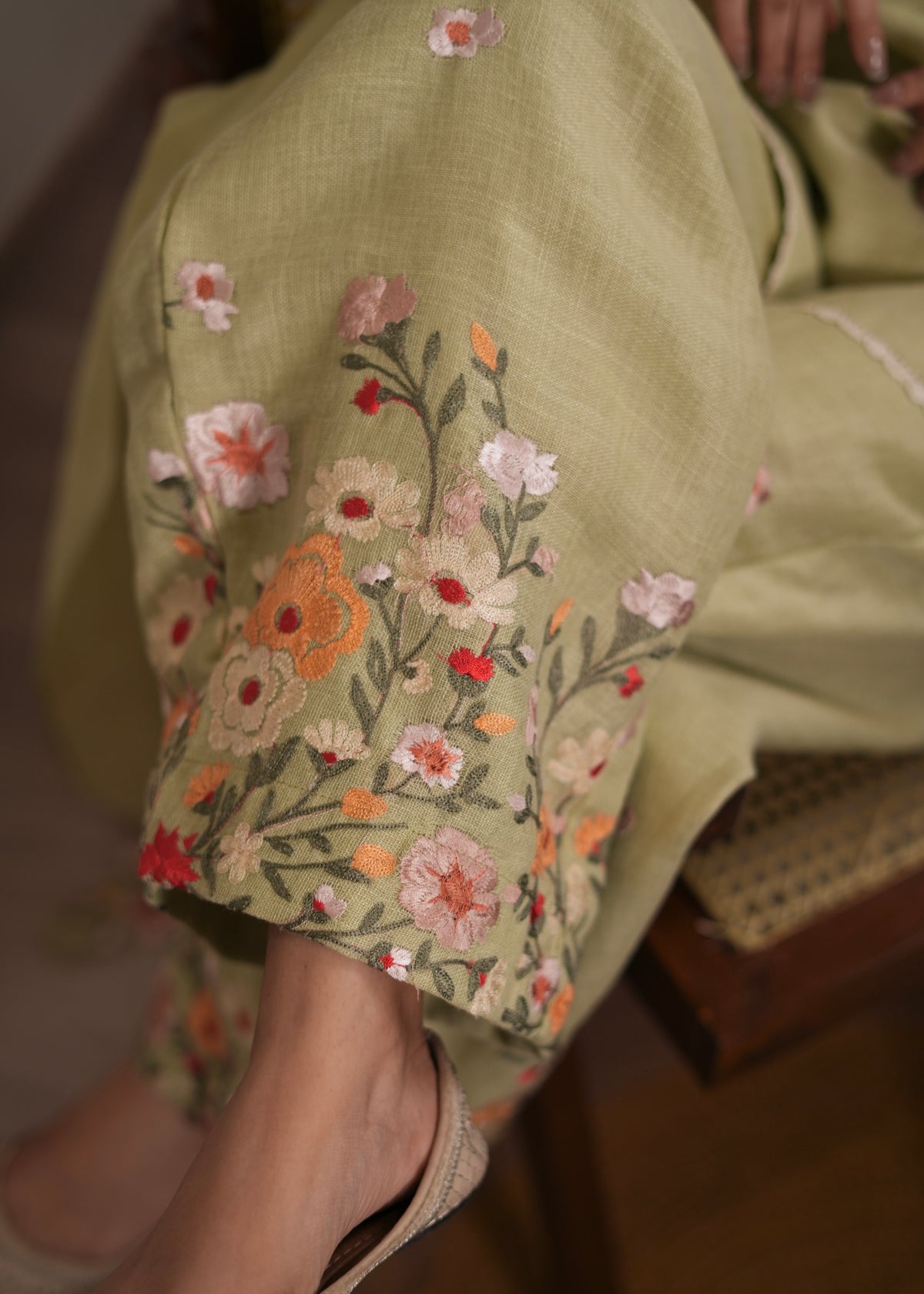 Pista Kurta Set