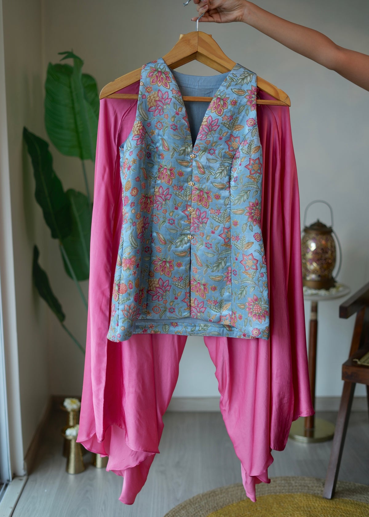 Iris Vest Set
